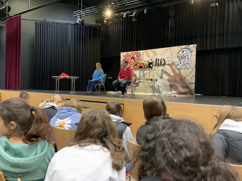 Theaterstück „Wir waren mal Freunde“ ArtlandGymnasium Quakenbrück